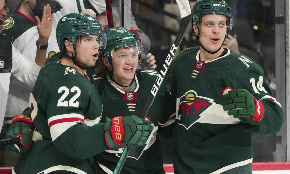 Wild playing the ‘right way’ - Minnesota Hockey Magazine