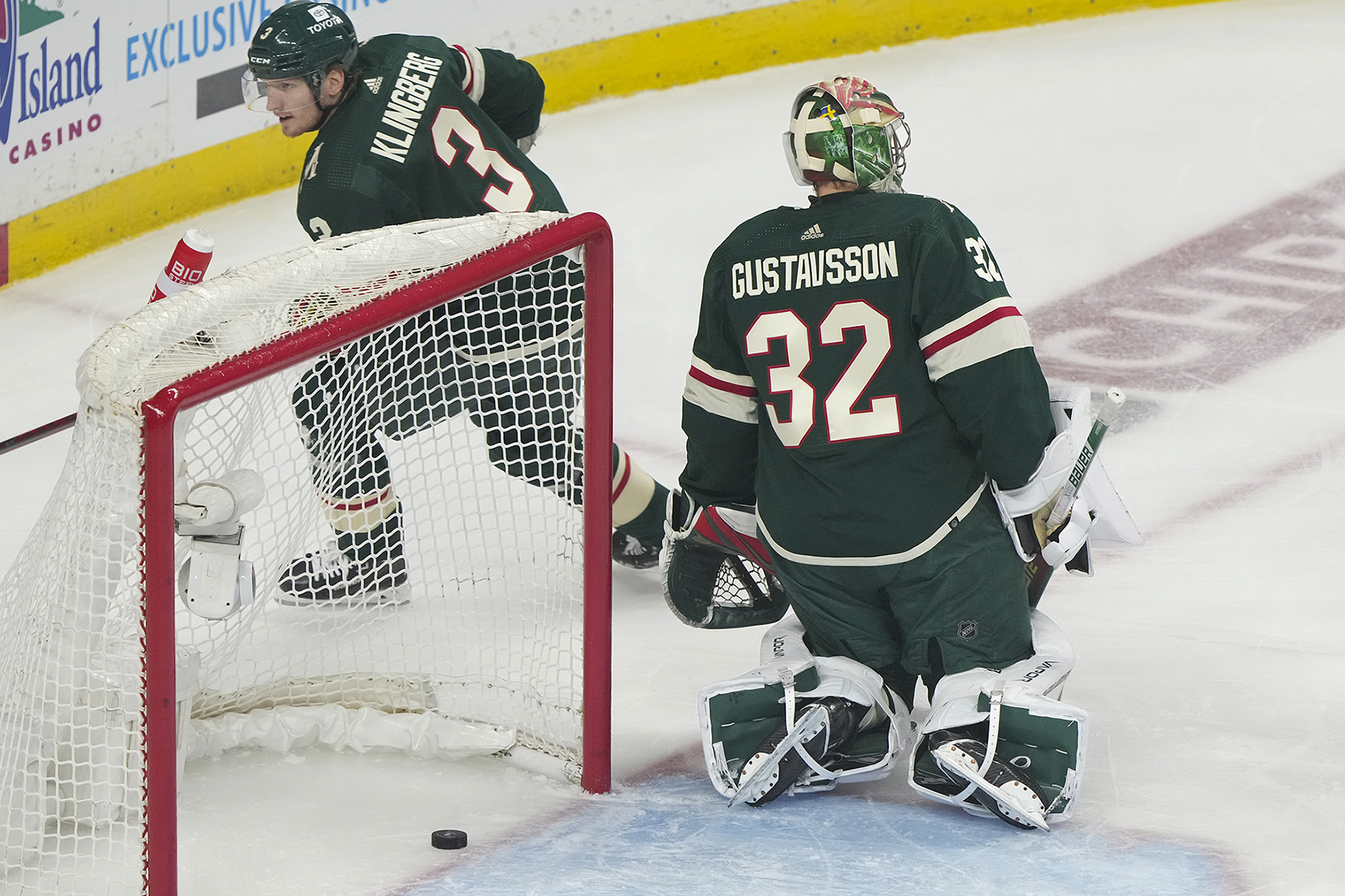 Who should the Wild start in Game 1 of the playoffs? A case for both  goaltenders.